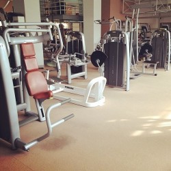 Фитнес-центр "Republika" Фитнес-центр "Republika"