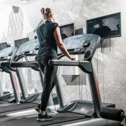 Фитнес-клуб «Зимняя вишня» Фитнес-клуб «Зимняя вишня»